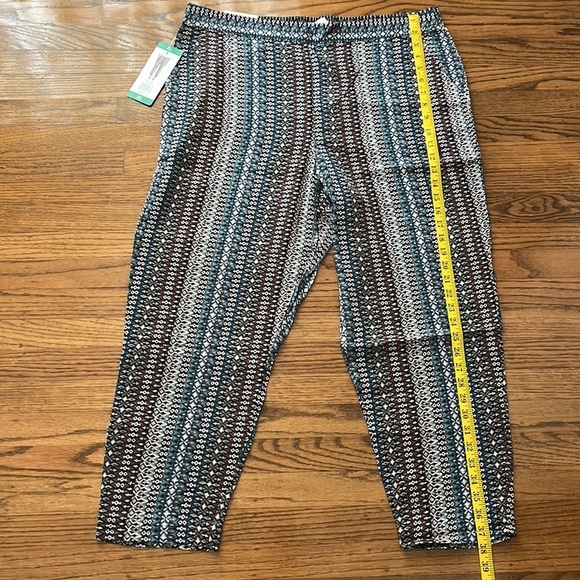 Jessica Simpson Ladies’ Printed Pull-on Pant size:XL - Picture 3 of 4